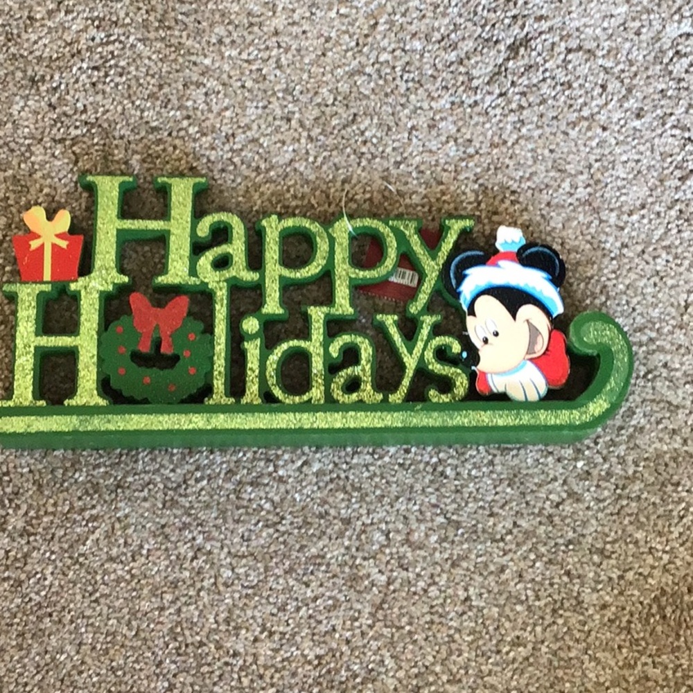 Disney Mickey and Friends Holiday Welcome Sign